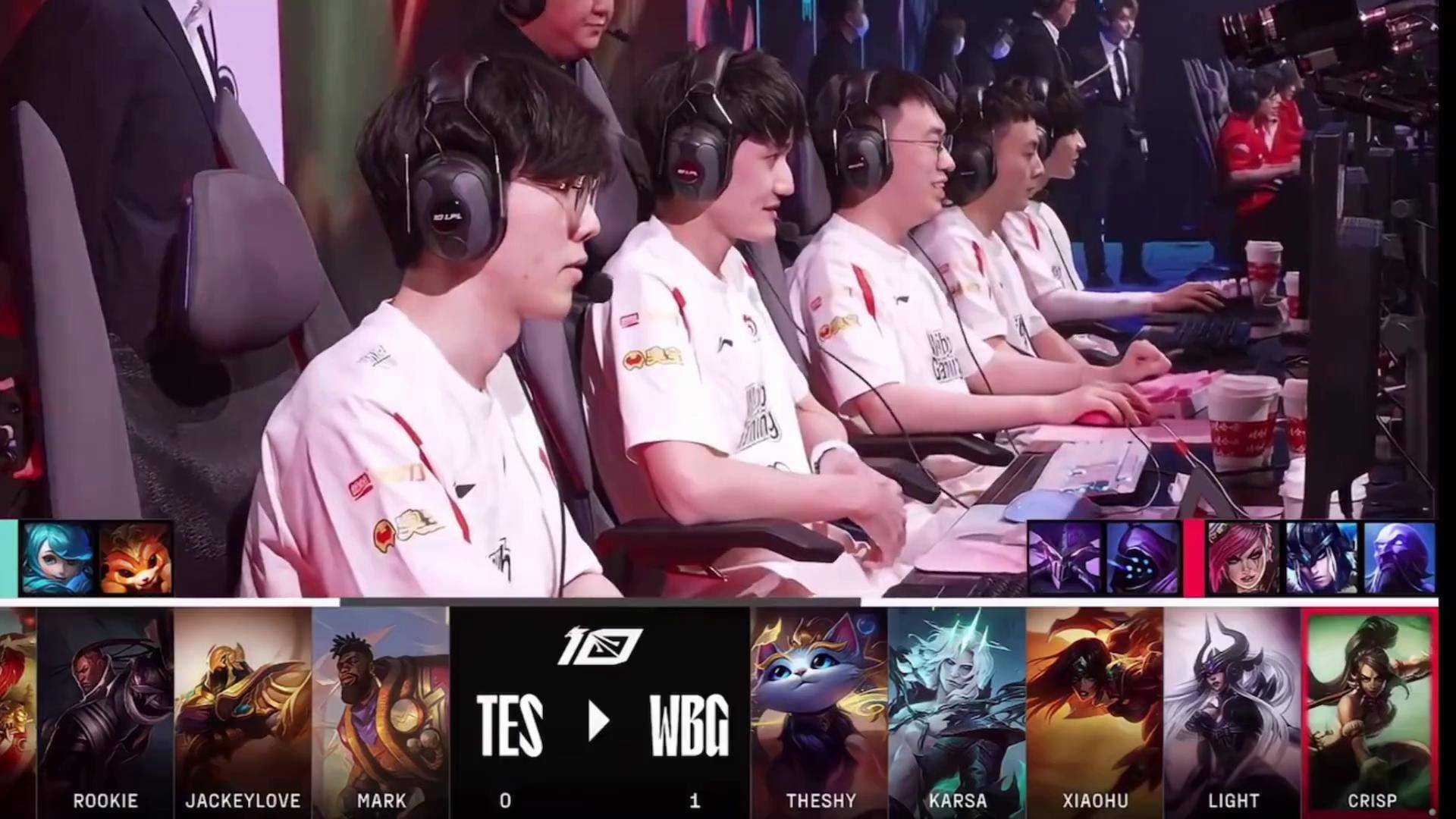 TheShy与80激战切尔西分钟,持续失利胜负难料!,Uzi焦点对战赛场气氛高涨 TheShy与80激战切尔西分钟,持续失利胜负难料!,Uzi焦点对战赛场气氛高涨