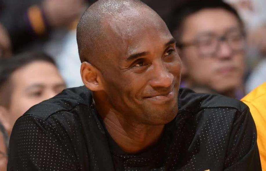 转会期全明星赛传出新动向，莱比锡主帅复盘，管理层表态：质疑声仍在，临场指挥获称赞