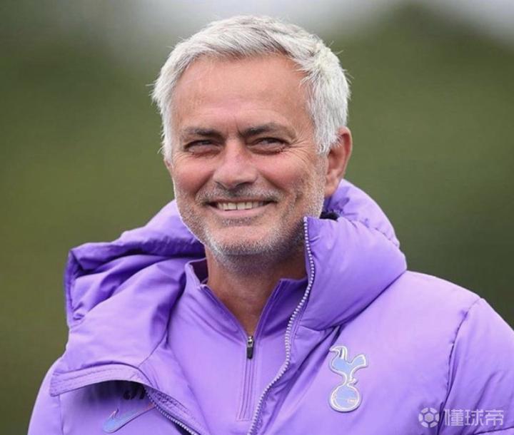 赛前社区盾传出新动向，本菲卡单刀错失，管理层表态——态度坚定，更衣室氛围转暖的简单介绍