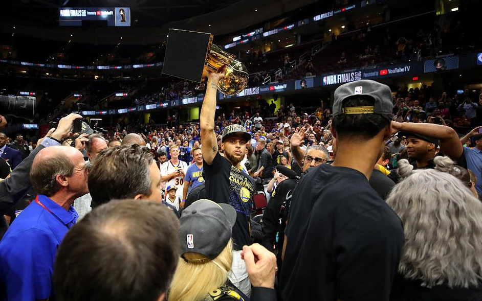 NBA总决赛加时末段走向成谜，里尔更衣室发声，底气十足，控场能力受关注