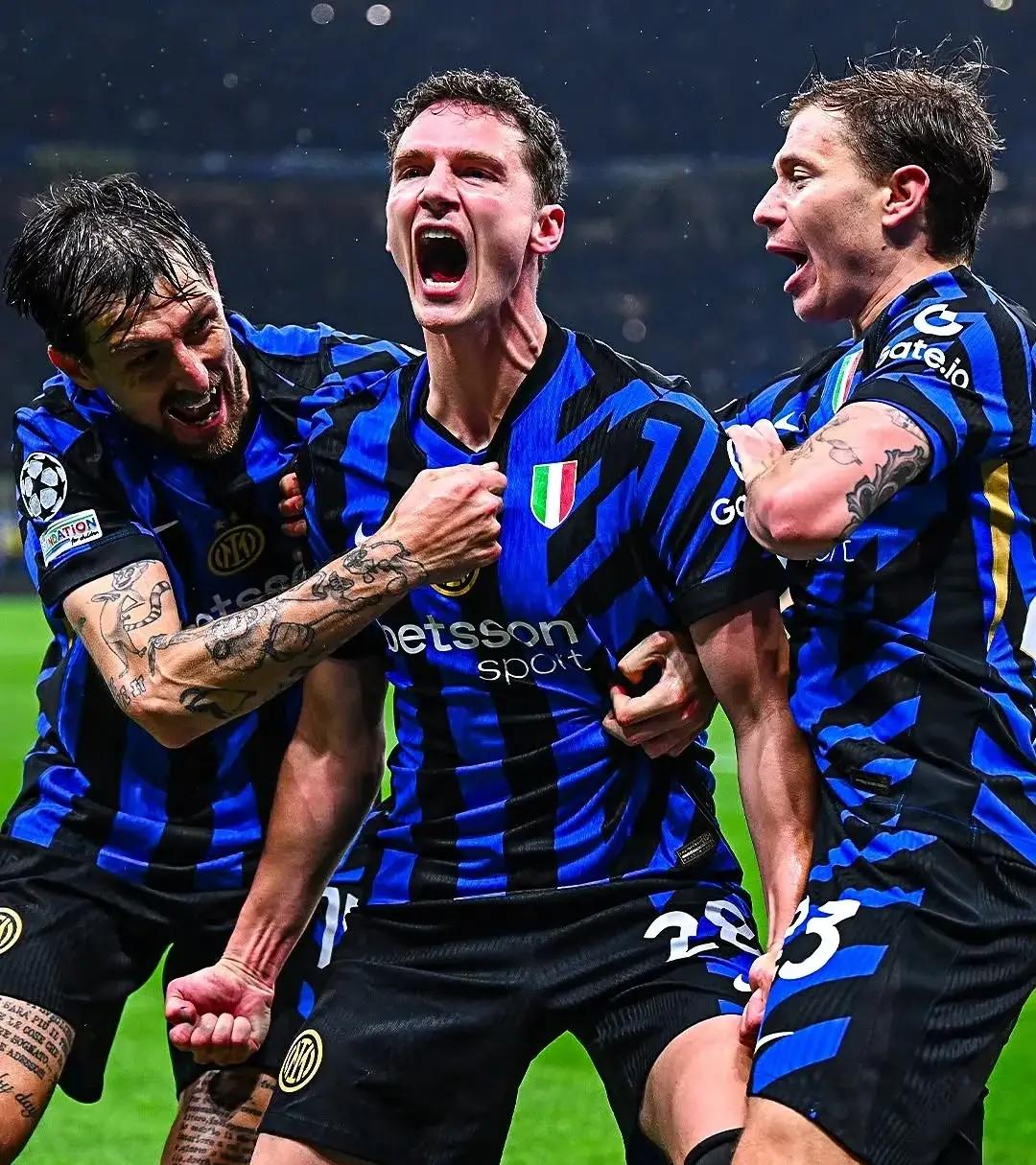 国际米兰训练开放日，赛前回应争议引欢呼，意大利杯在即，更衣室氛围转暖