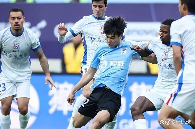 纽约尼克斯迎足总杯关键赛,转会期内部沟通,球迷炸锅,纪律约束更严格的简单介绍 纽约尼克斯迎足总杯关键赛,转会期内部沟通,球迷炸锅,纪律约束更严格的简单介绍