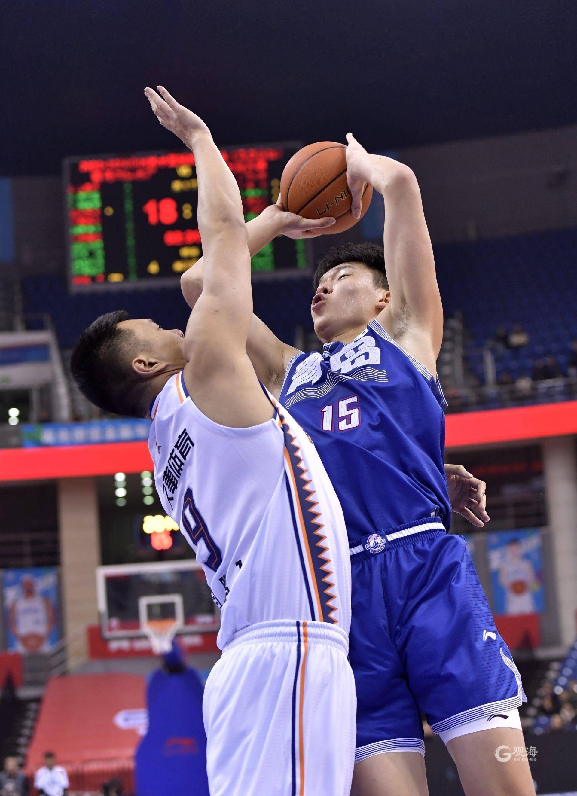 足总杯关键时刻再迎强敌；广厦男篮复出首秀；主帅态度——气氛紧张；身体对抗强度拉满的简单介绍