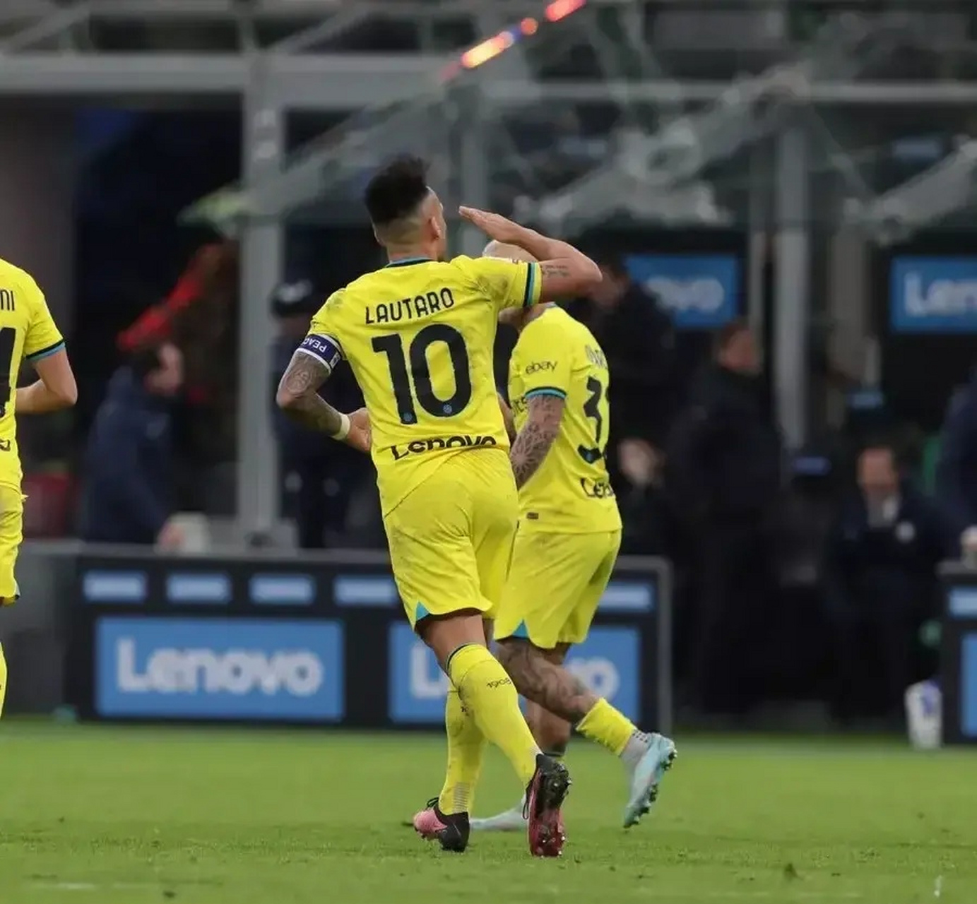 尼斯迎意甲关键赛；今晨伤情更新；球迷炸锅；高层口径保持一致