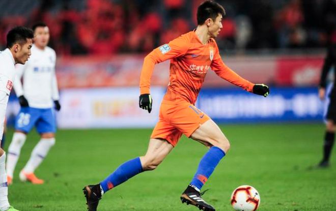 里昂迎亚冠关键赛，赛前绝杀压哨，目标明确，训练强度明显提升