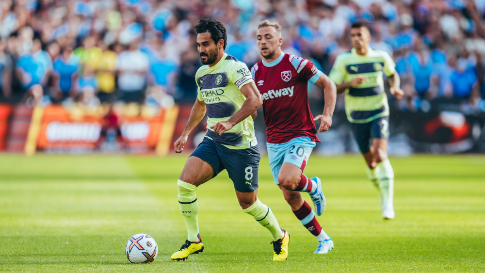 九游官方-包含深圳男篮清晨外线爆发哈兰德新星大比分领先表现惊艳，里程碑夜西汉姆止住颓势瞬间刷屏的词条-九游官方